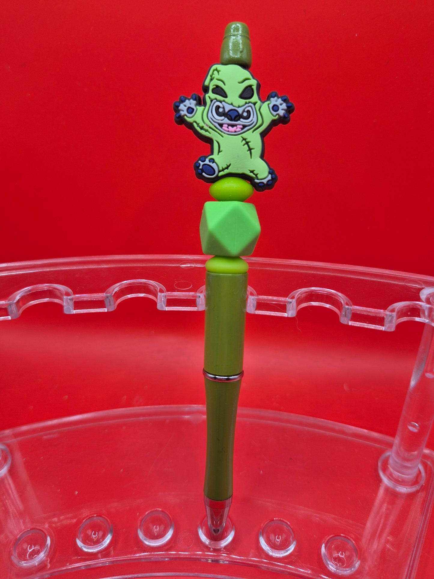 Monster focal pen