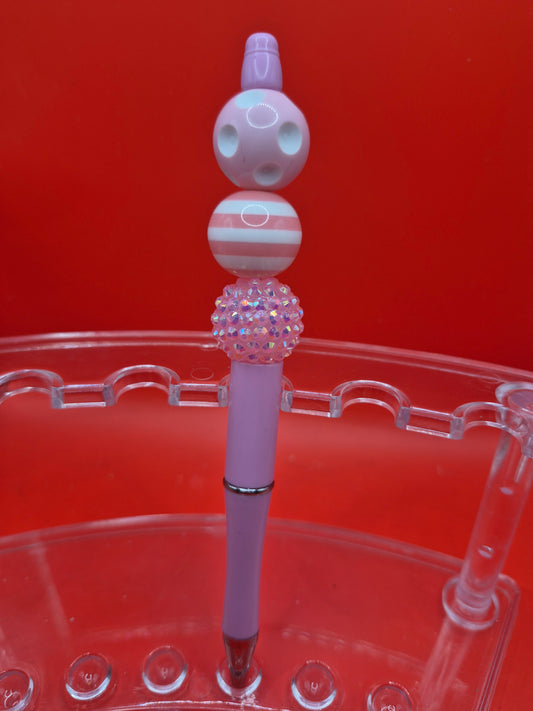 Lite pink beaded pen